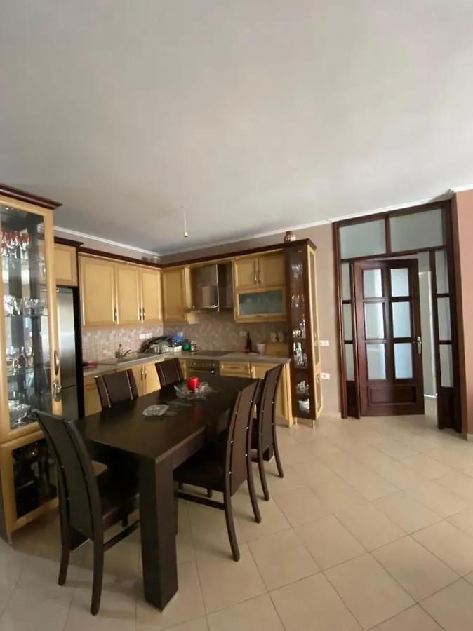 Xenia'S Apartment Sarande